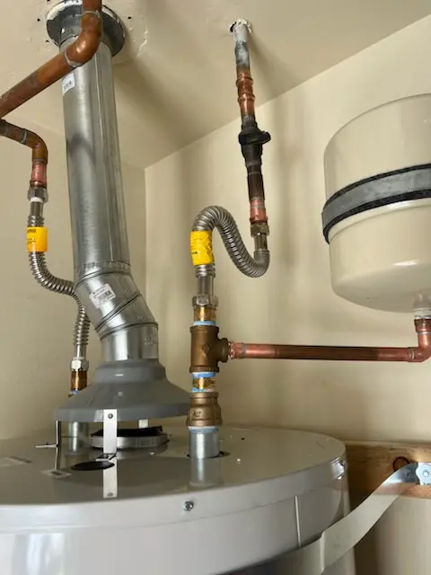 Water heater installation and plumbing repair in Laurel Farms
